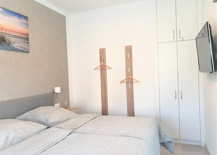 Küstenidyll, Am Alten Deich 4-6, Whg 2 *